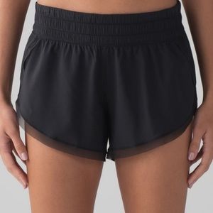 DONT BUY!!! for trade,, Anew lululemon shorts
